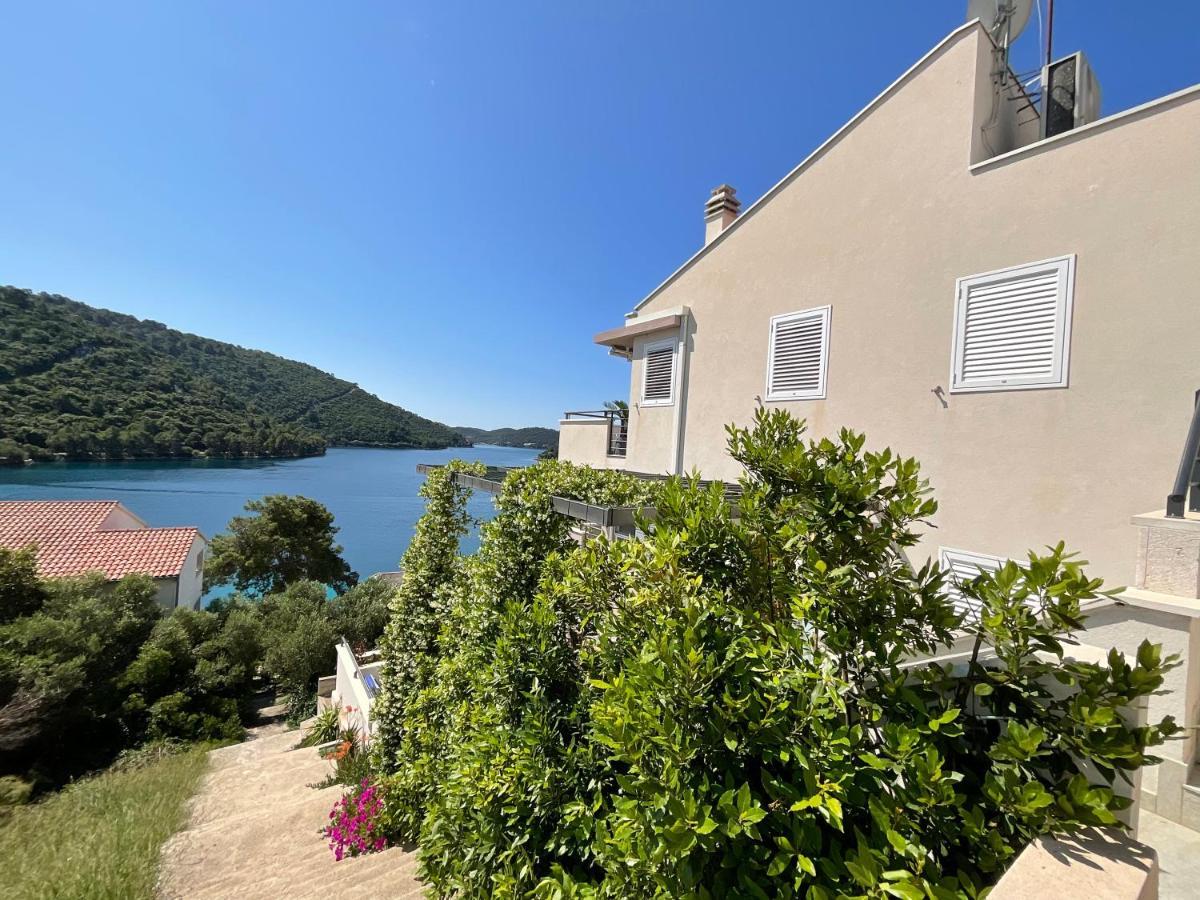 Villa Iva Lastovo Убли Экстерьер фото